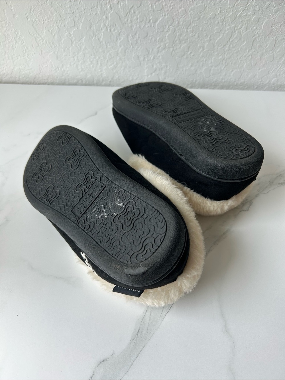 Women's Black Faux-Suede Slip-On Slippers with Cream Faux-Fur Collar - Picture 7 of 7